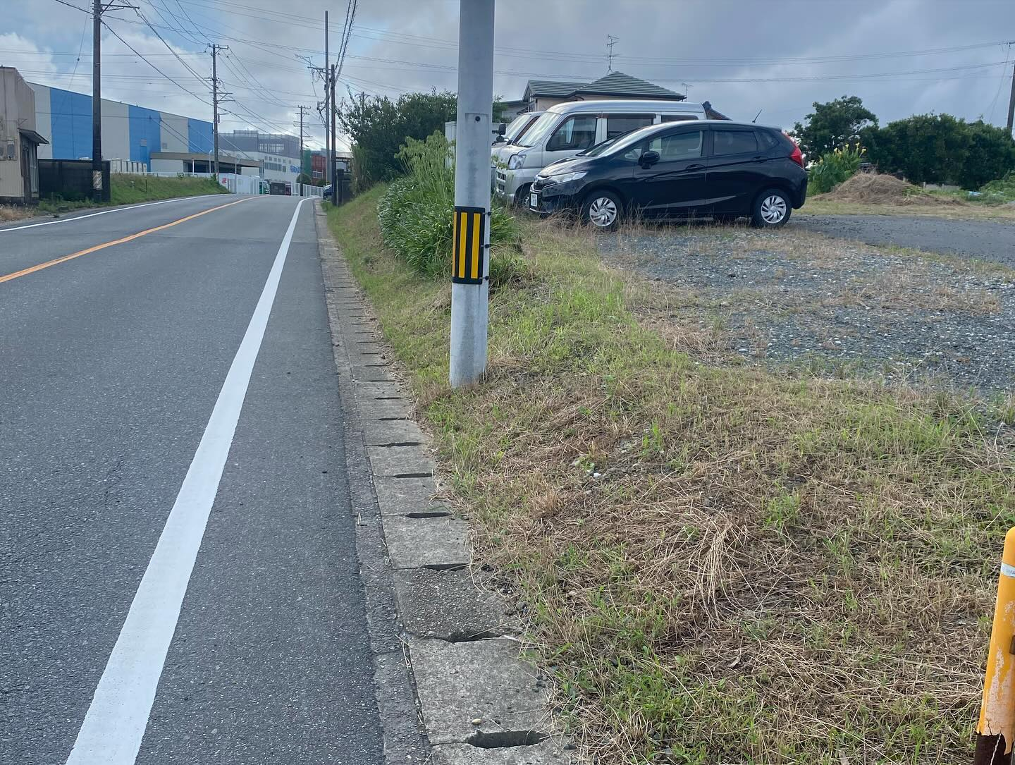 駐車場の草刈り！