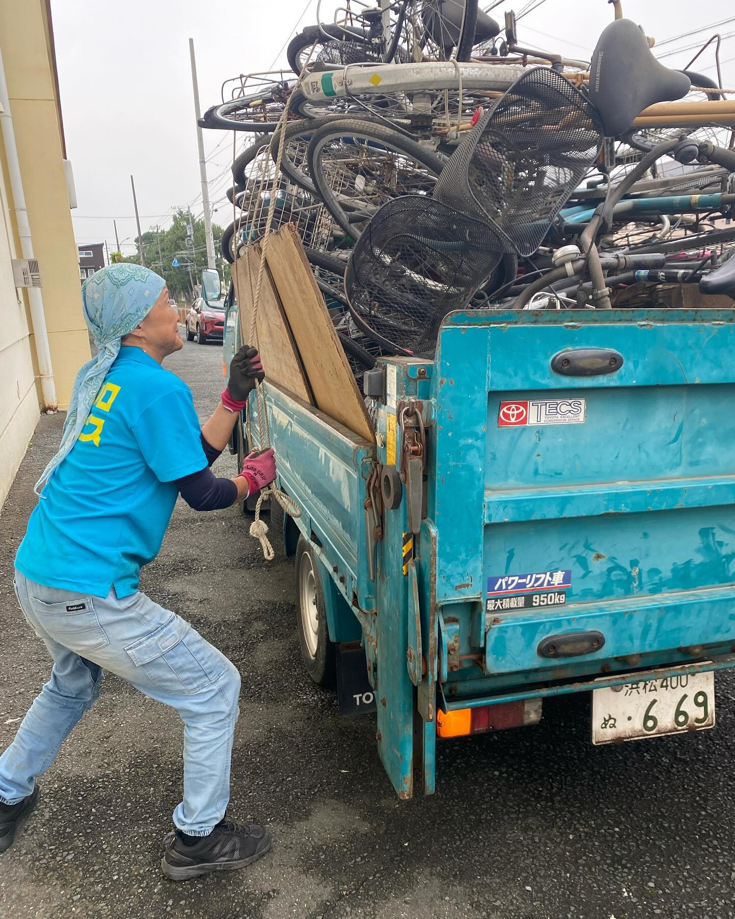 自転車の回しましたー！🚴‍♂️🌟 