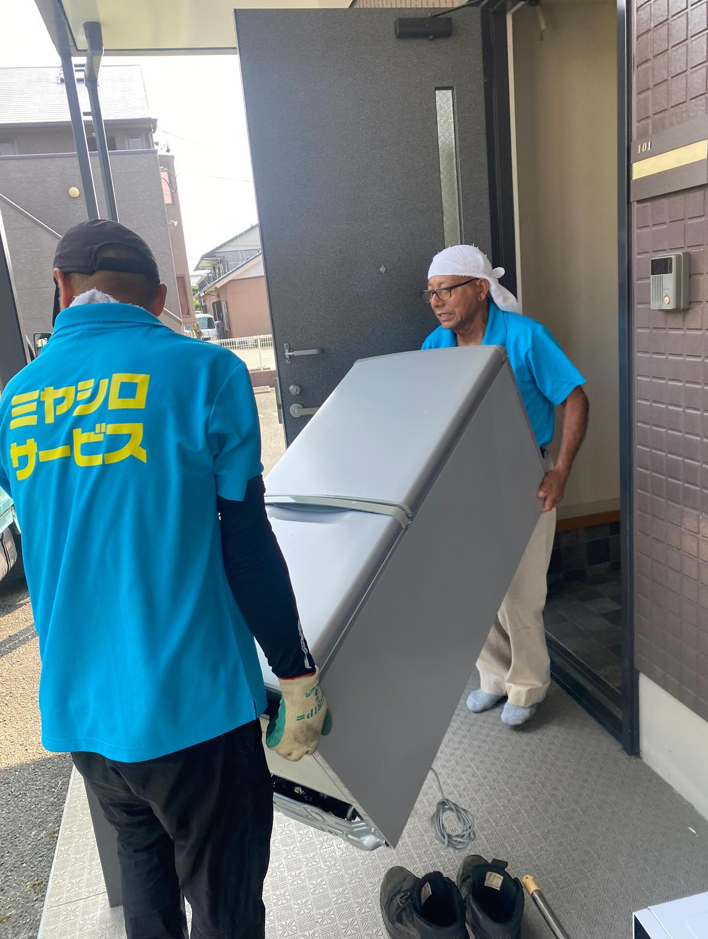 引越しのお手伝いー!