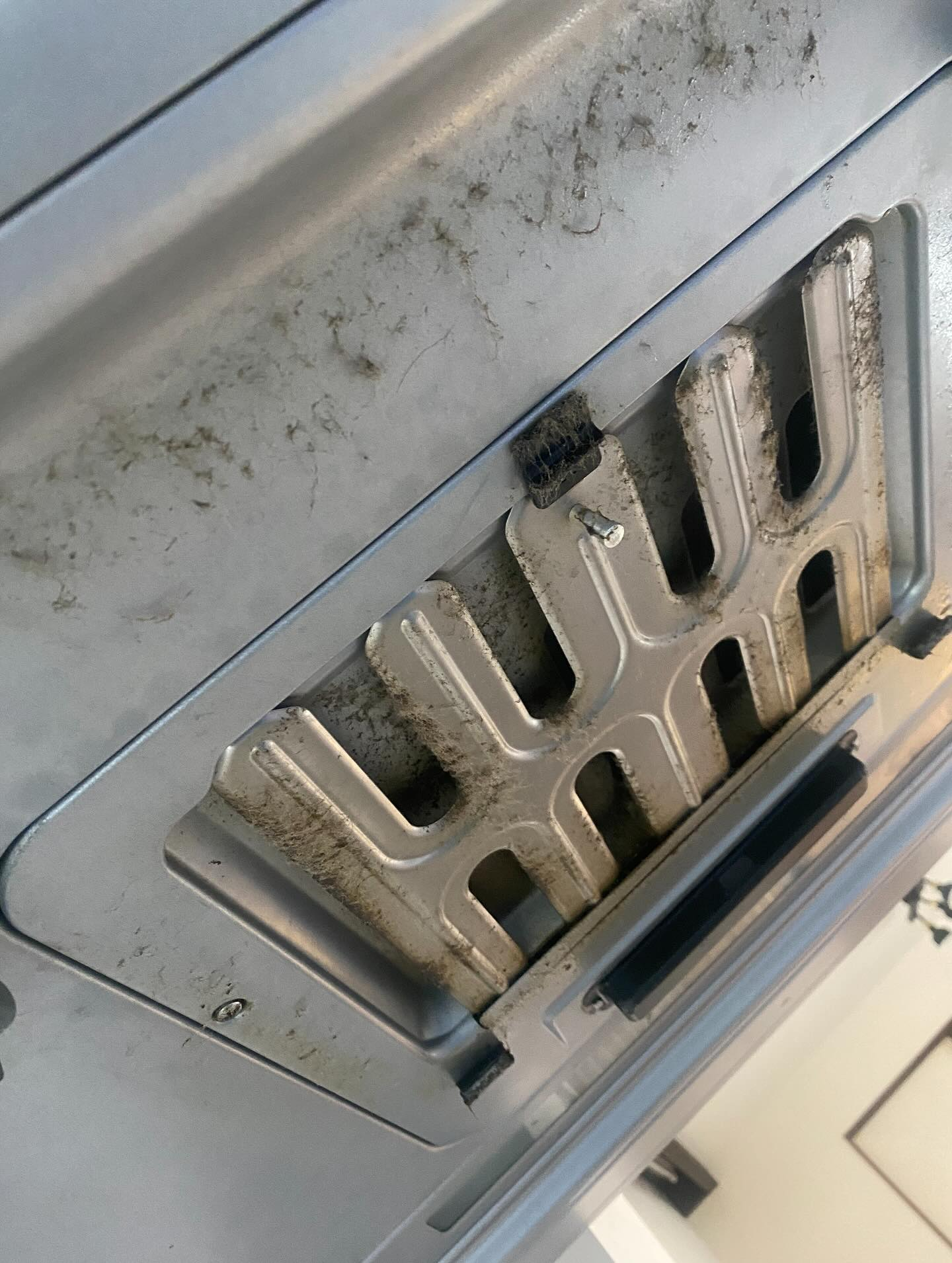 換気扇のお掃除ー！