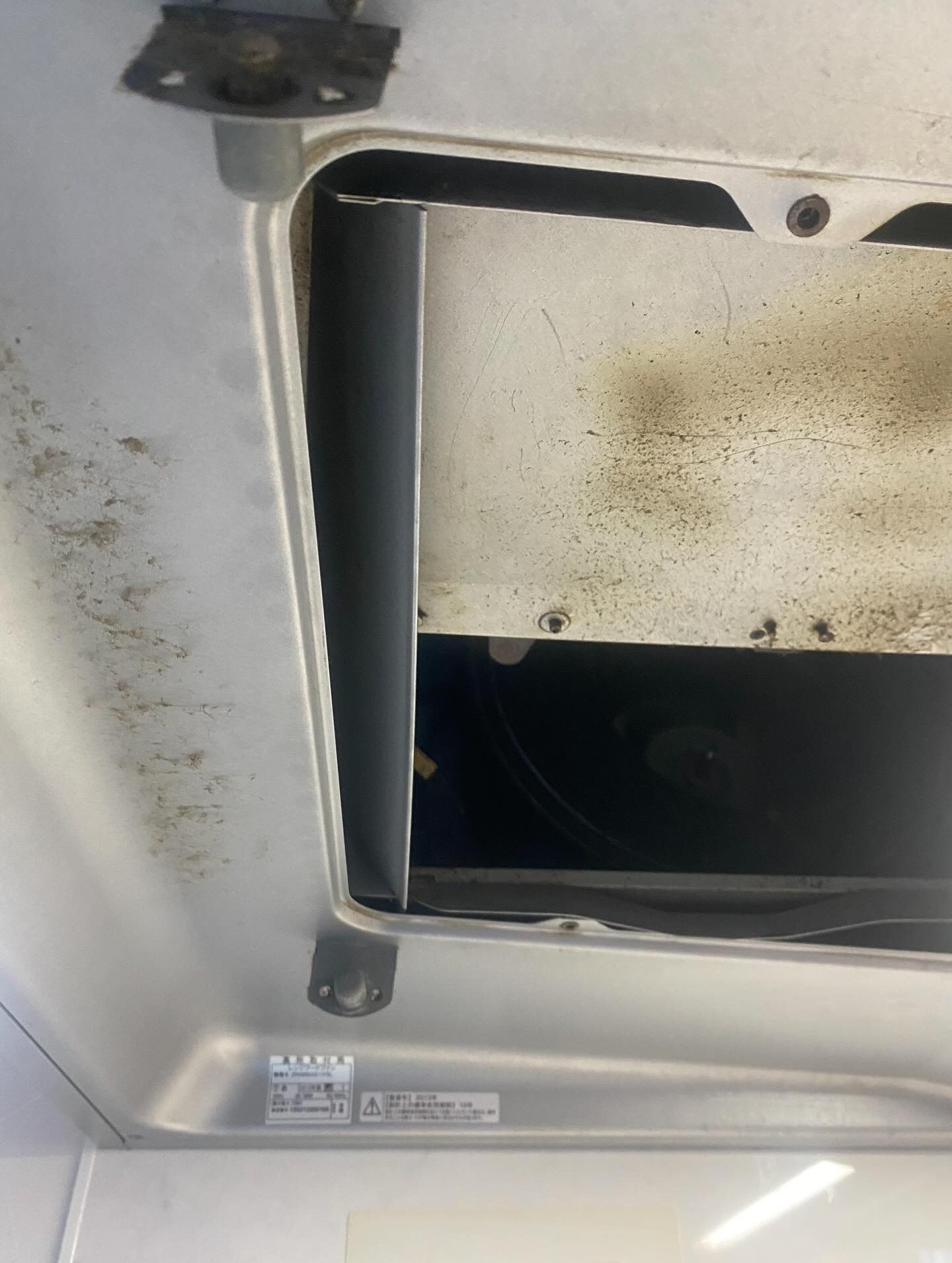 換気扇のお掃除ー！