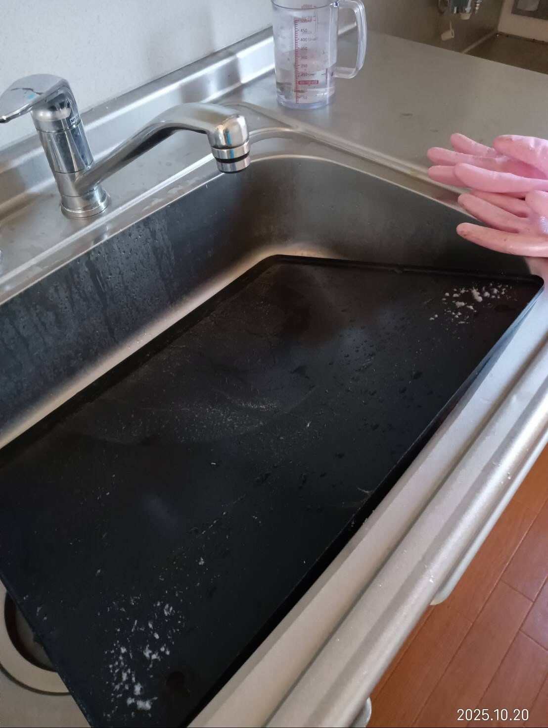 換気扇とコンロ周りの掃除ー!